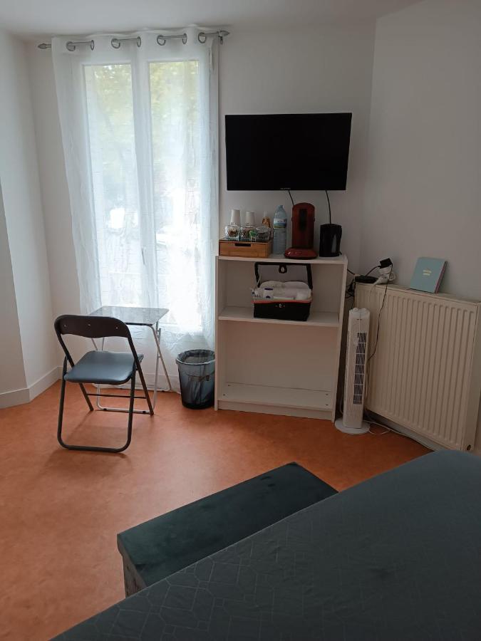 Chambre Privee A Arcueil - 까셩 외부 사진