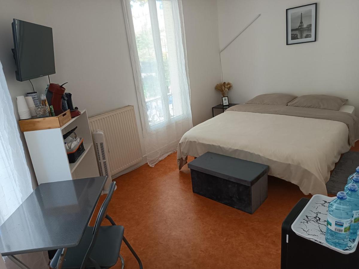 Chambre Privee A Arcueil - 까셩 외부 사진